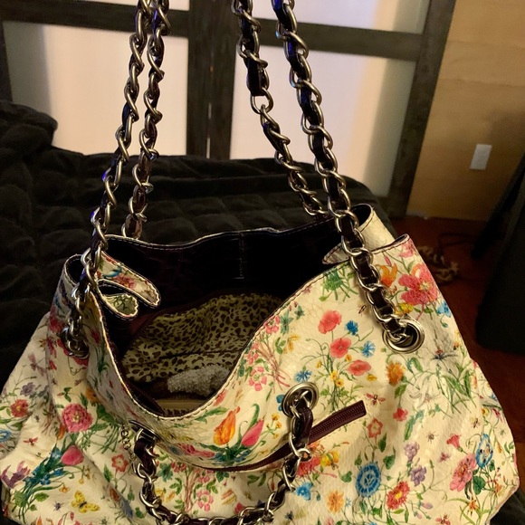 Floral Satchel - Picture 2 of 3